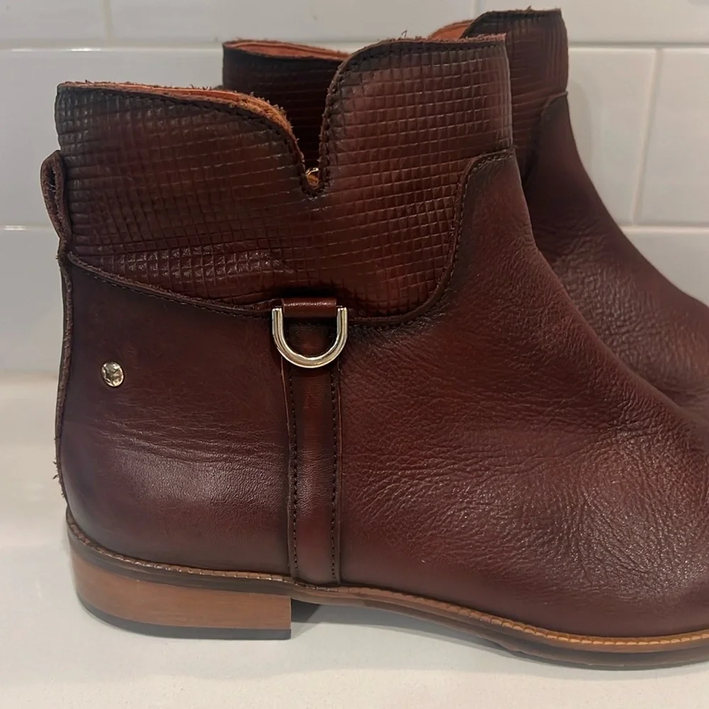 EXCELLENT! Worn Once! Pikolinos Women’s Royal Brown Leather Boots Size 41 - Picture 2 of 8